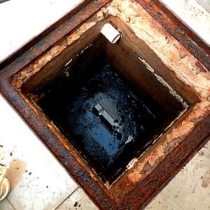 Limpeza de caixa de gordura maringá paraná